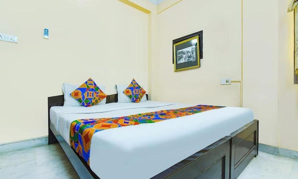 Dover Inn By Bookmerihotel Calcutta  Esterno foto